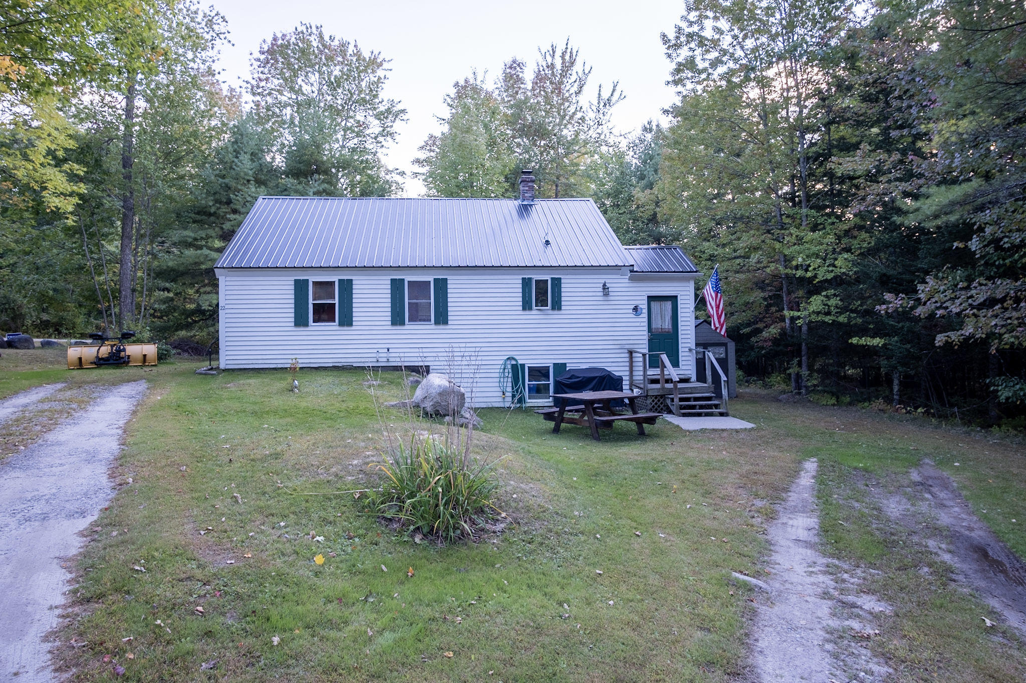 22 Settlers Village Casco ME 04015