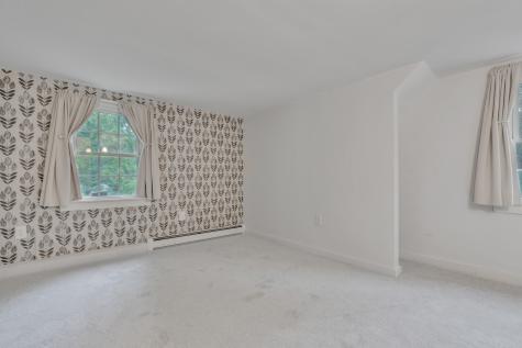 8 Siena Way Eliot ME 03903