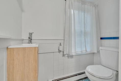 8 Siena Way Eliot ME 03903