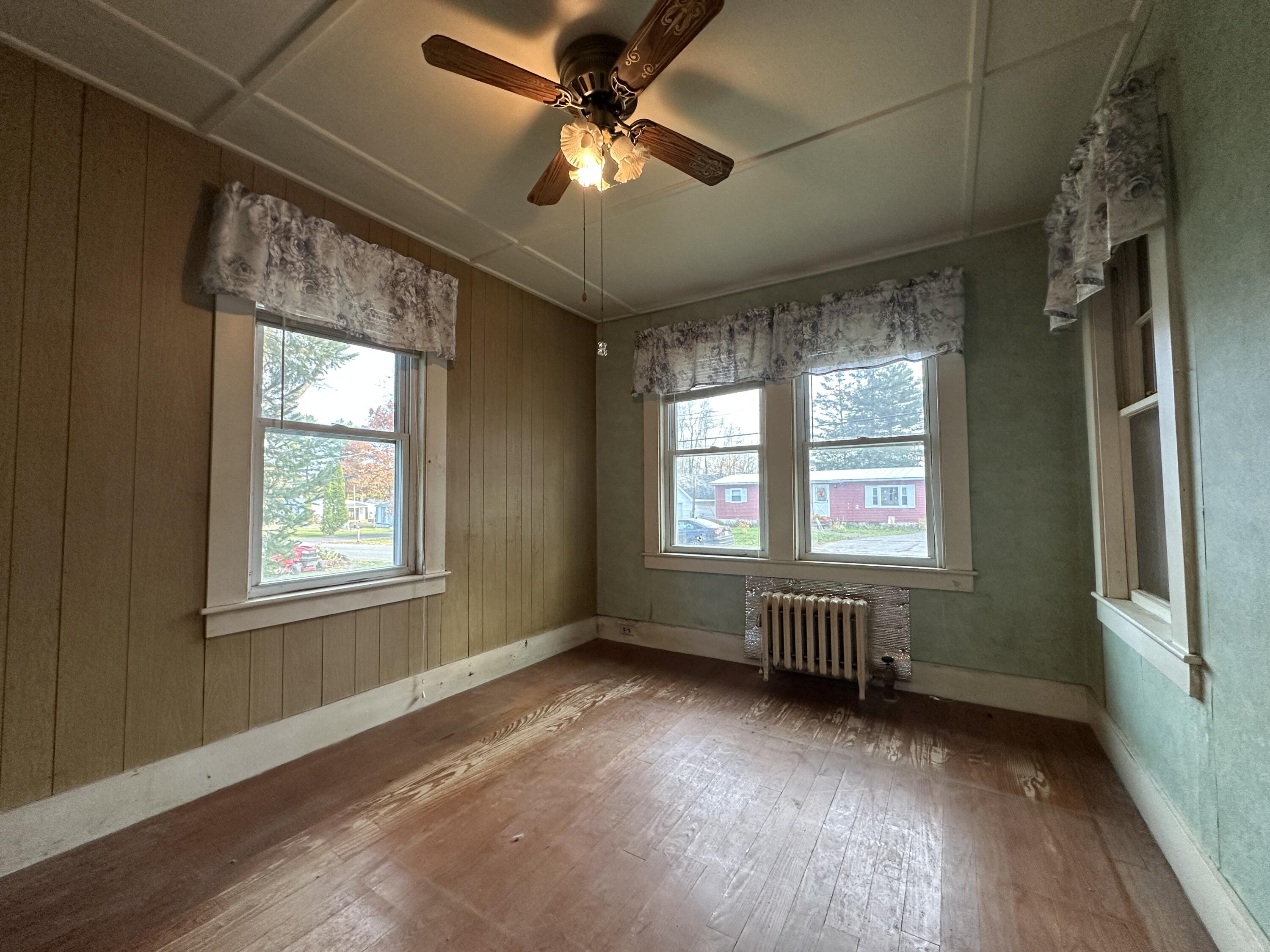 26 Winn Avenue Clinton ME 04927