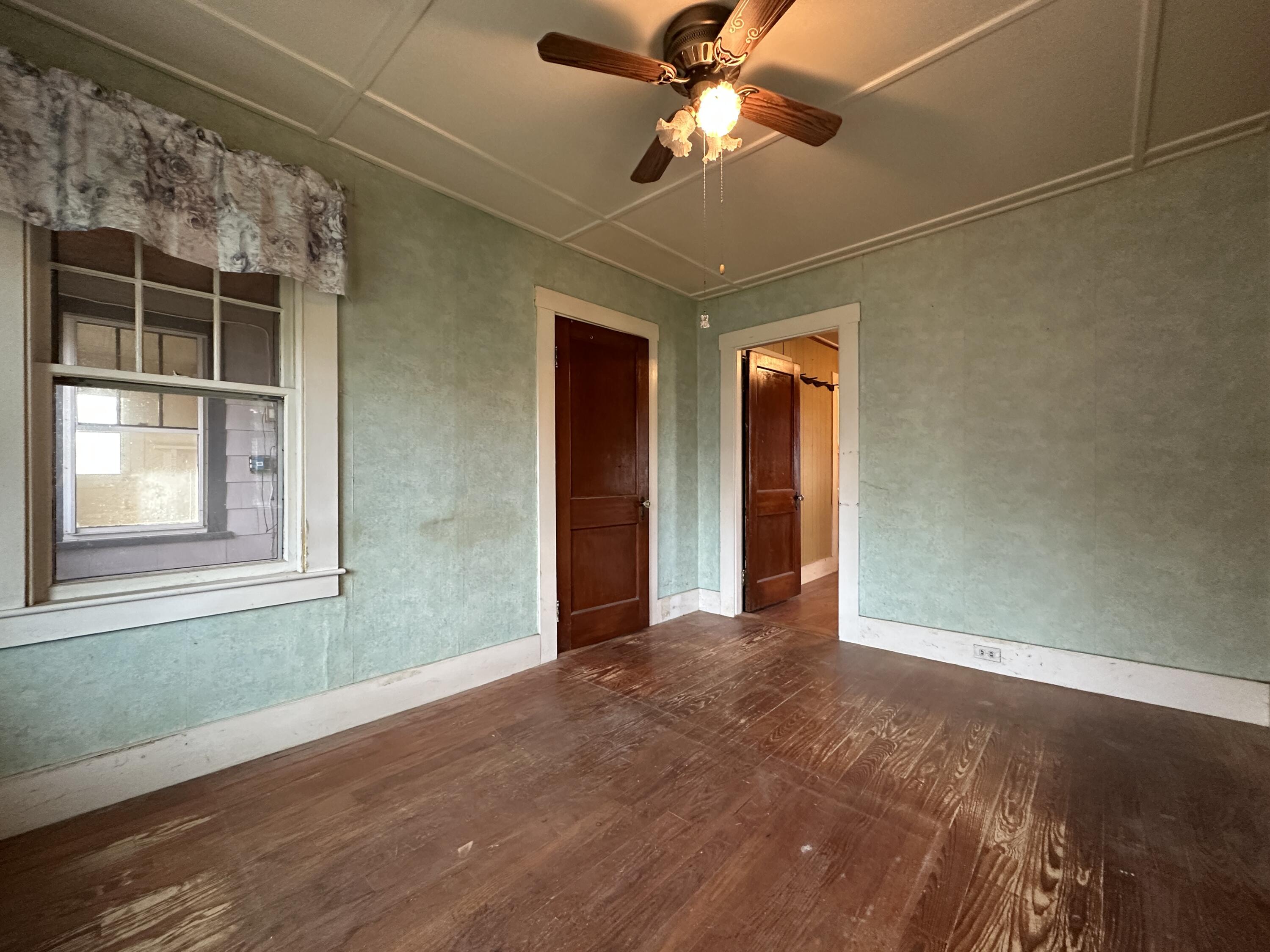 26 Winn Avenue Clinton ME 04927