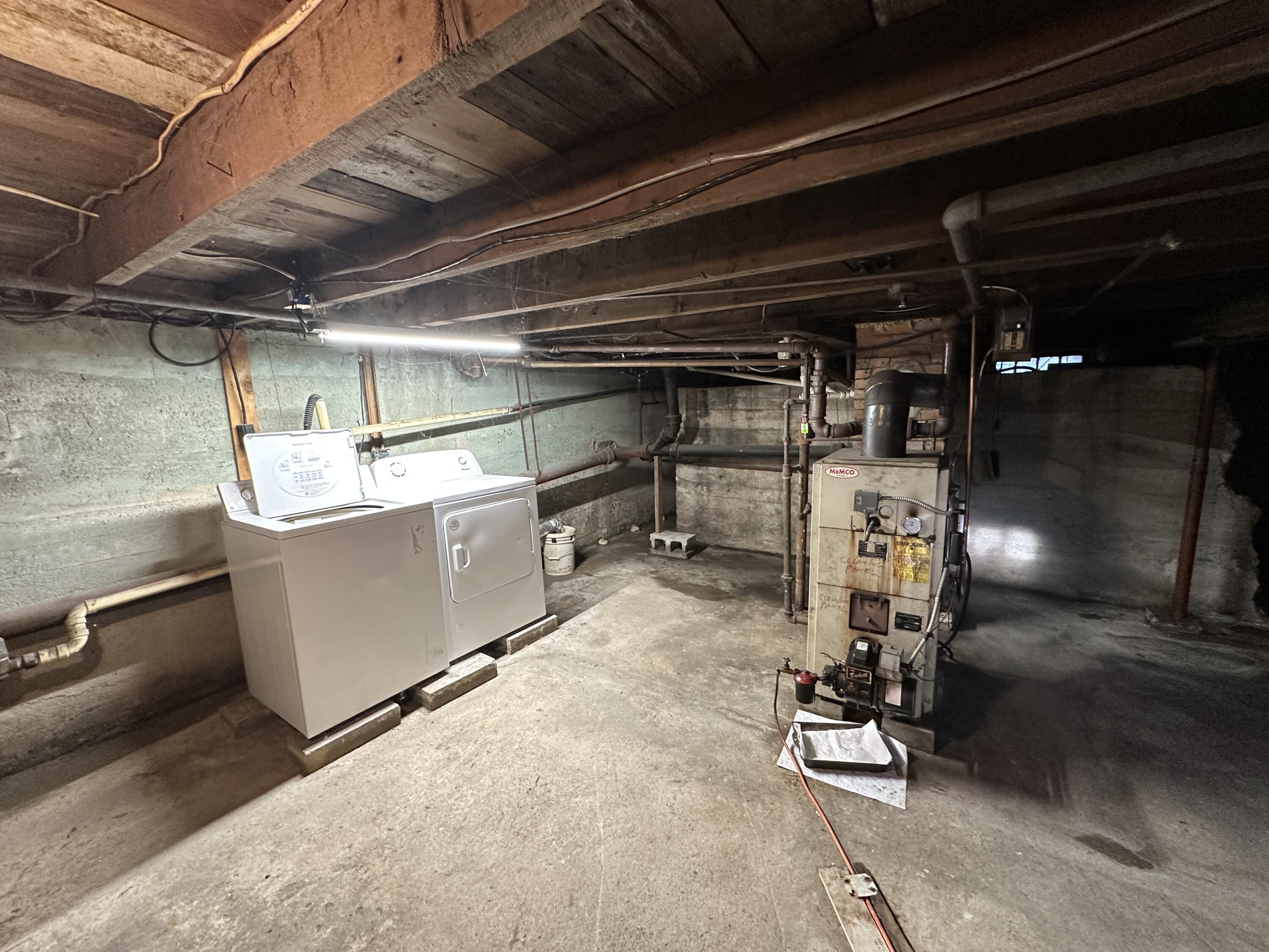 26 Winn Avenue Clinton ME 04927