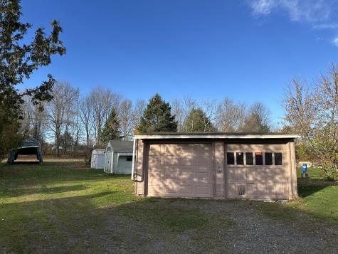 26 Winn Avenue Clinton ME 04927