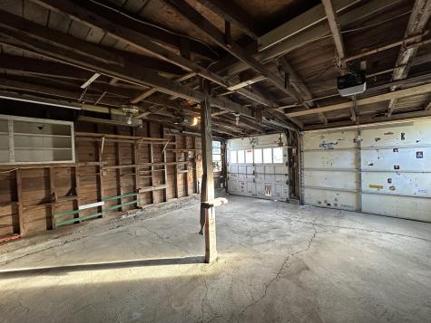 26 Winn Avenue Clinton ME 04927