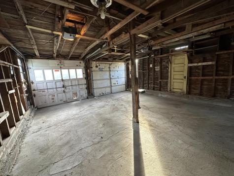 26 Winn Avenue Clinton ME 04927