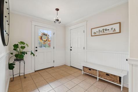 37 Sydneys Way Gorham ME 04038