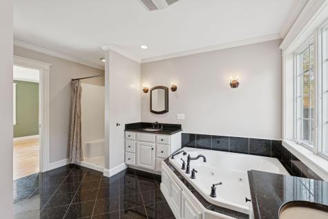 37 Sydneys Way Gorham ME 04038