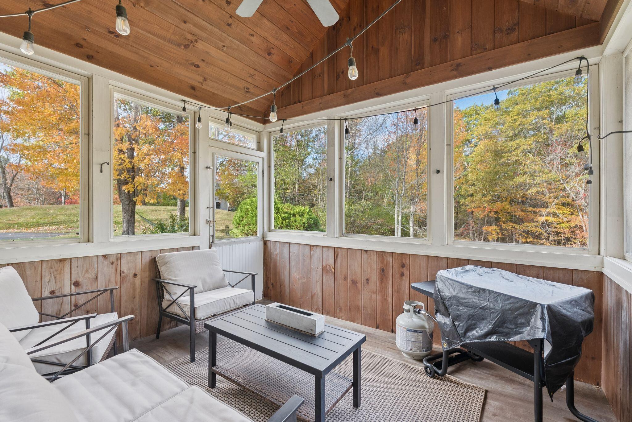 37 Sydneys Way Gorham ME 04038