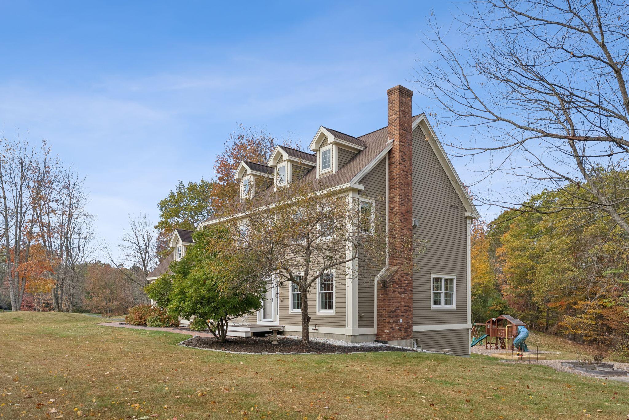 37 Sydneys Way Gorham ME 04038