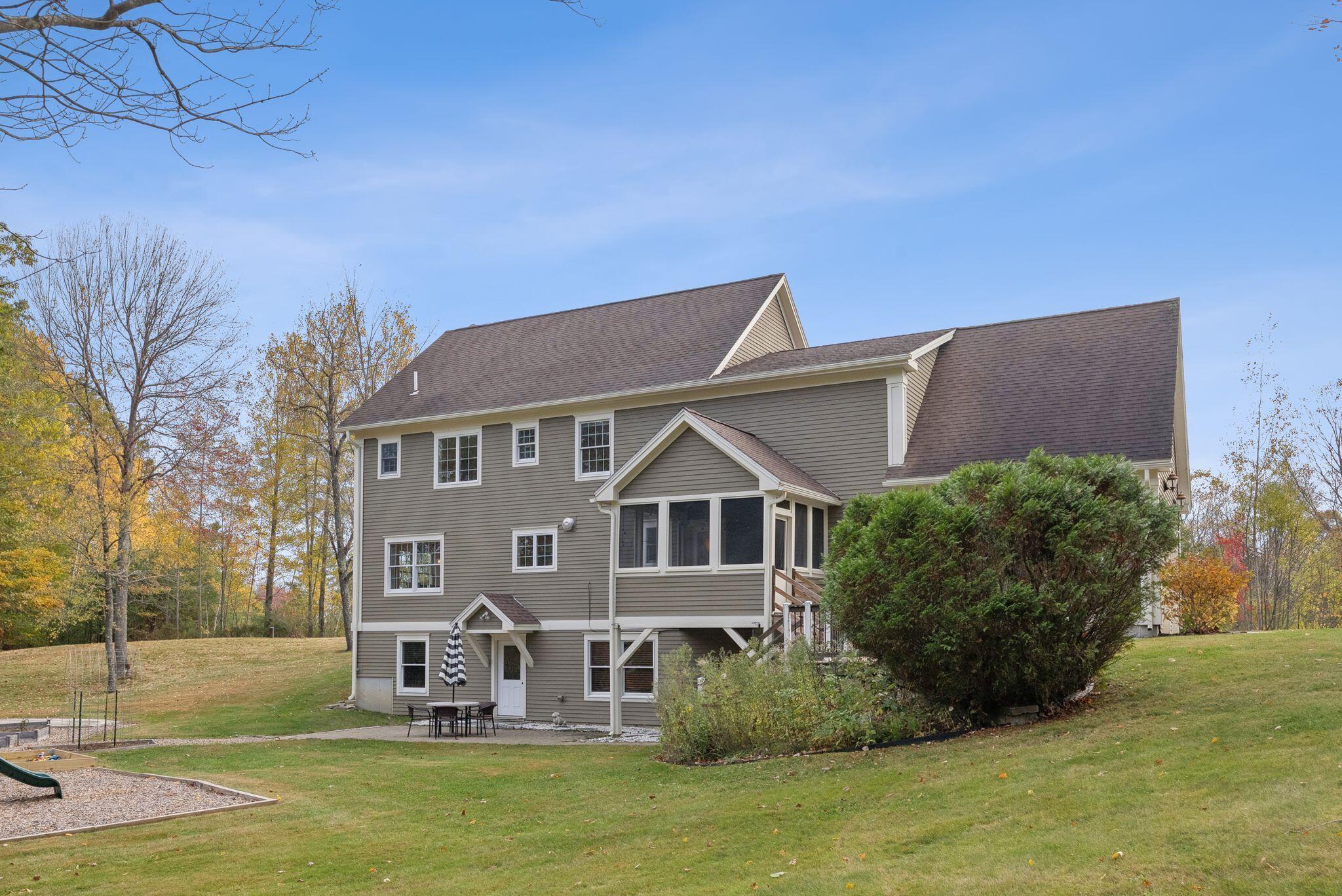 37 Sydneys Way Gorham ME 04038