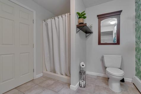 24 Gahan Lane Berwick ME 03901