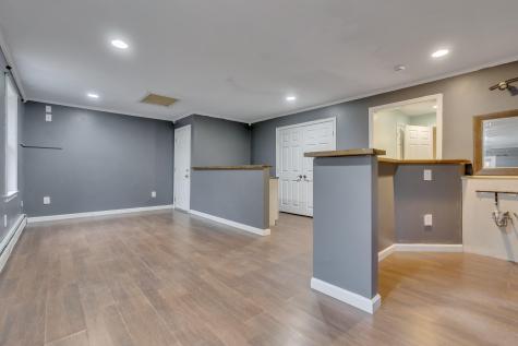 24 Gahan Lane Berwick ME 03901