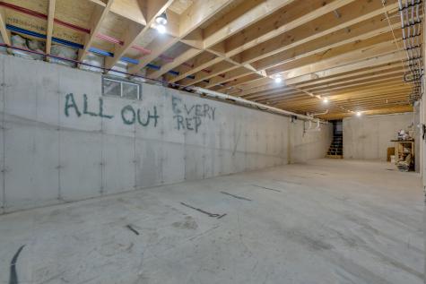 24 Gahan Lane Berwick ME 03901