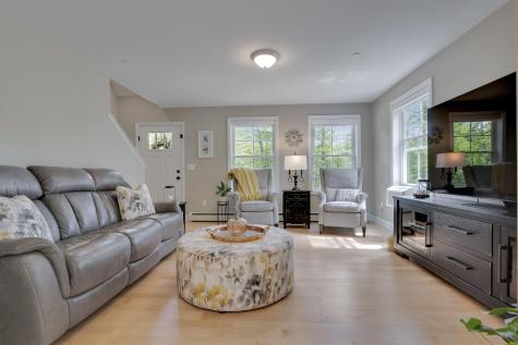 95 Rolling Brook Road Raymond ME 04071