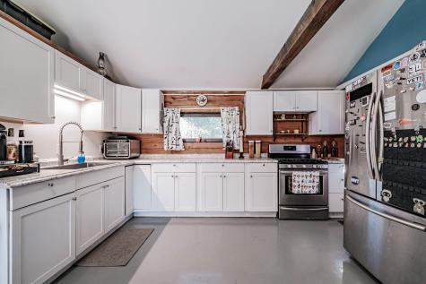2 Bonney Hill Road Otisfield ME 04270