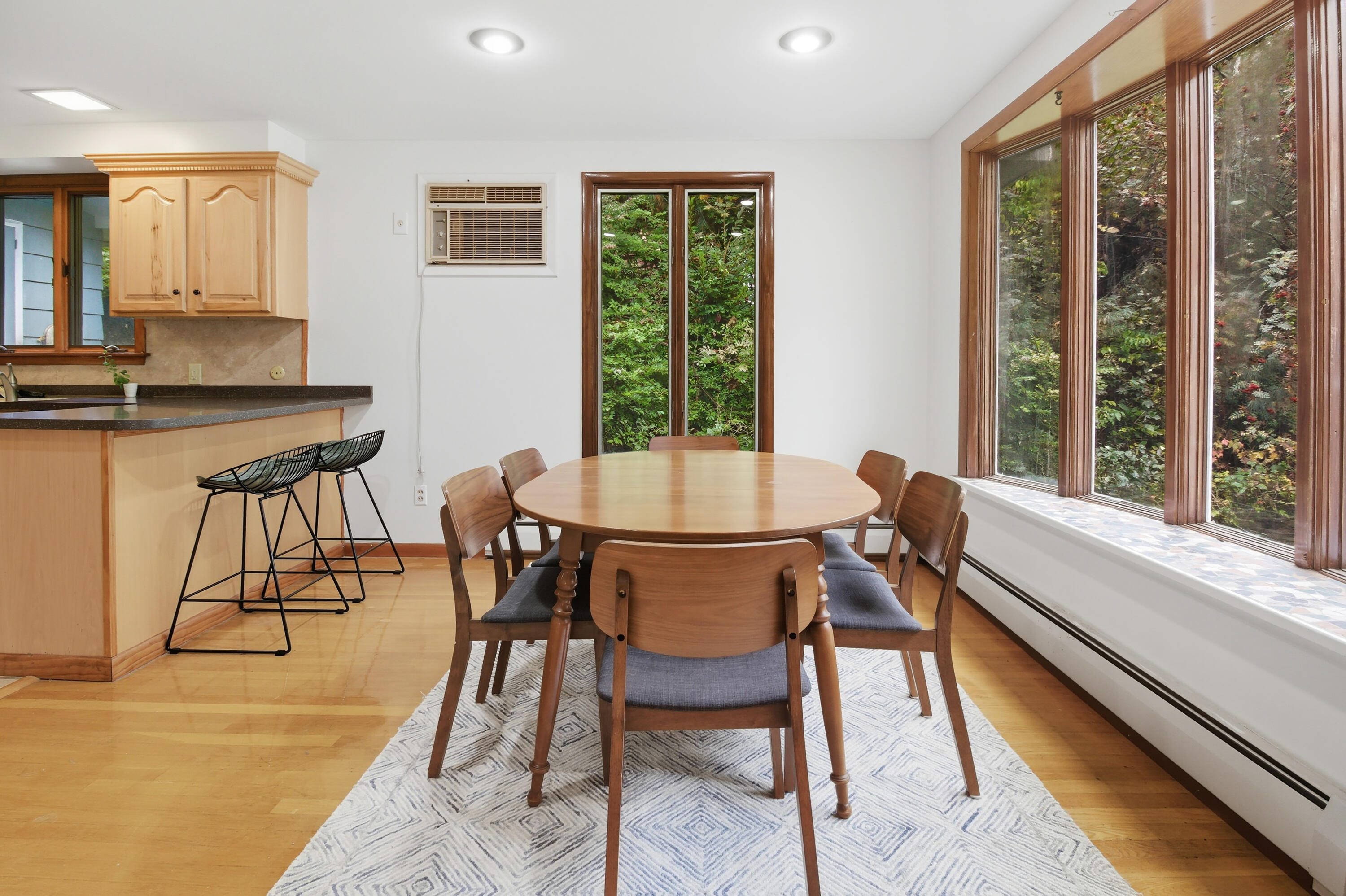 6 Glenview Avenue Lewiston ME 04240