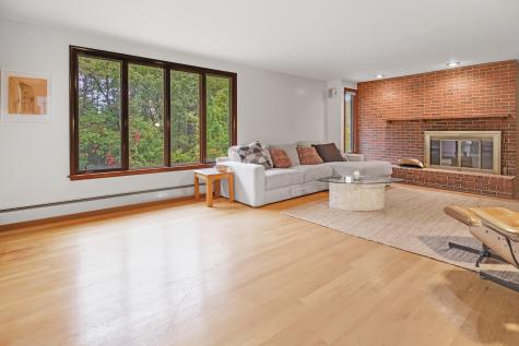 6 Glenview Avenue Lewiston ME 04240