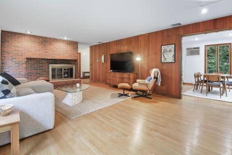 6 Glenview Avenue Lewiston ME 04240