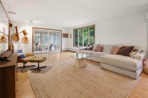 6 Glenview Avenue Lewiston ME 04240