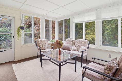 6 Glenview Avenue Lewiston ME 04240