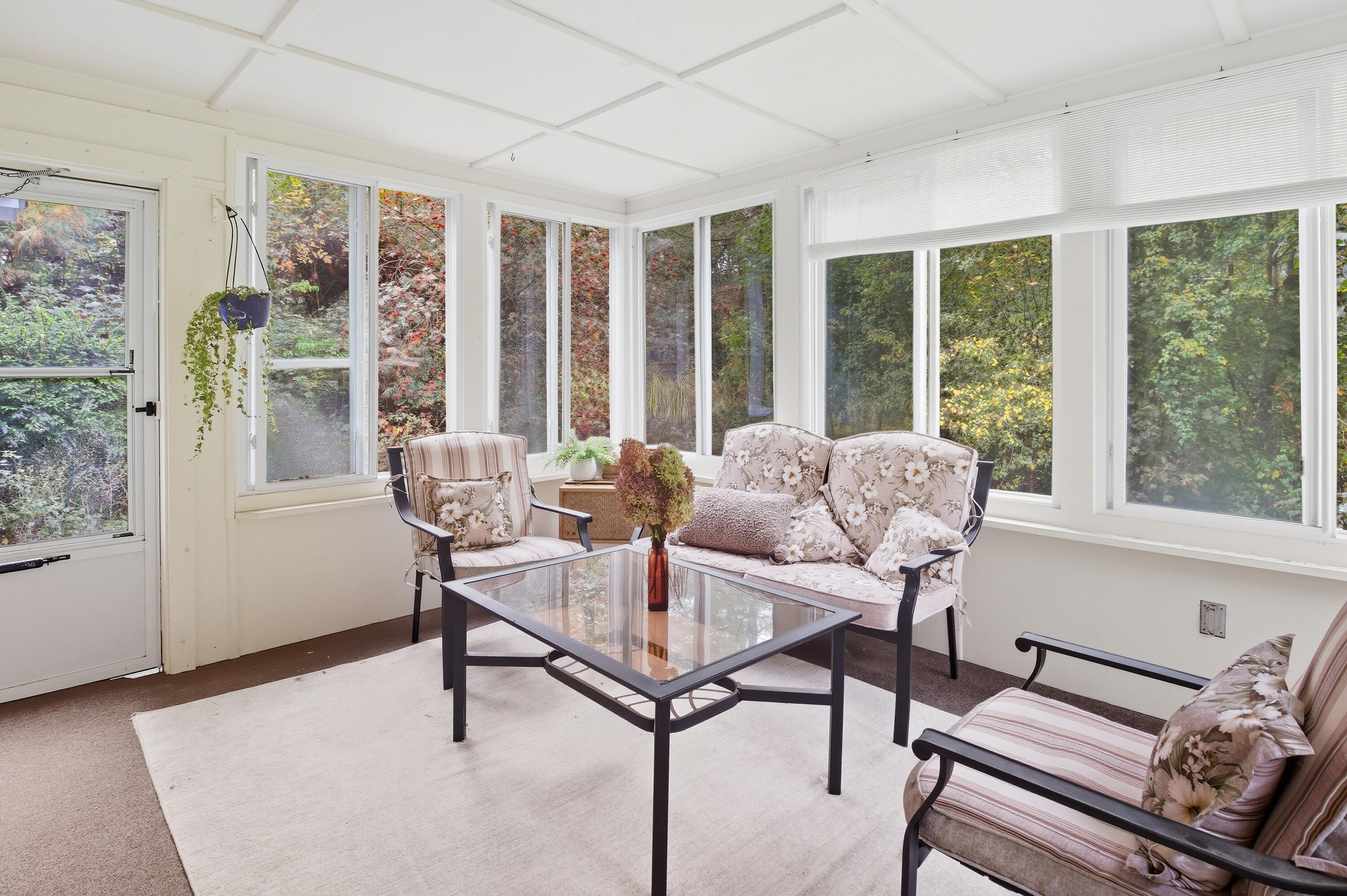 6 Glenview Avenue Lewiston ME 04240