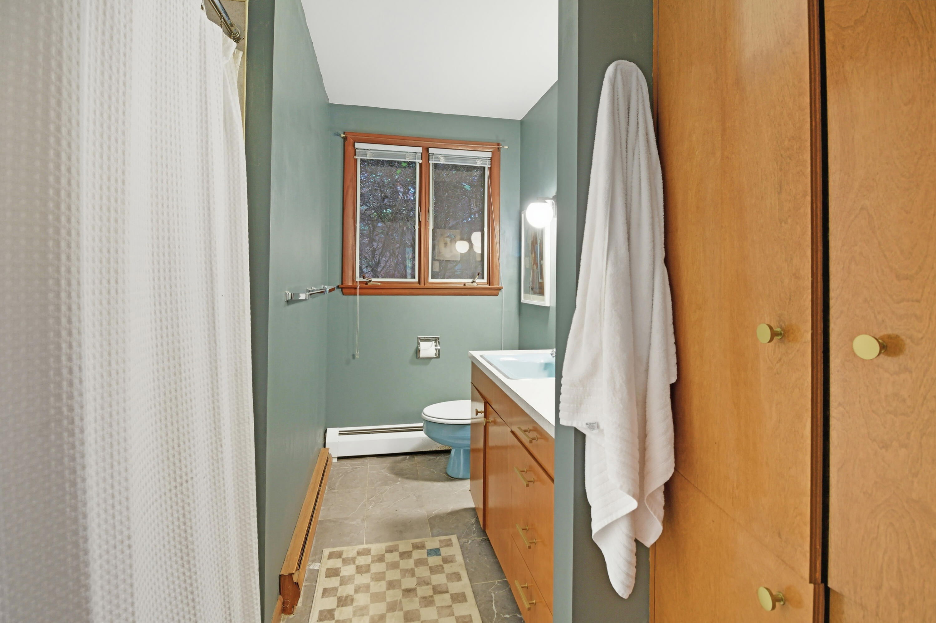 6 Glenview Avenue Lewiston ME 04240