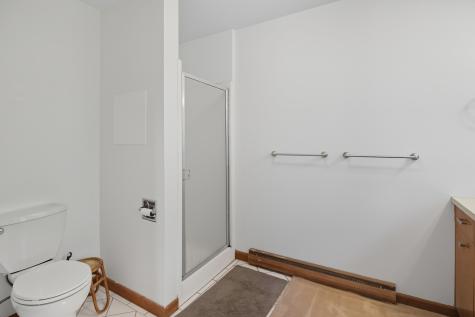 6 Glenview Avenue Lewiston ME 04240