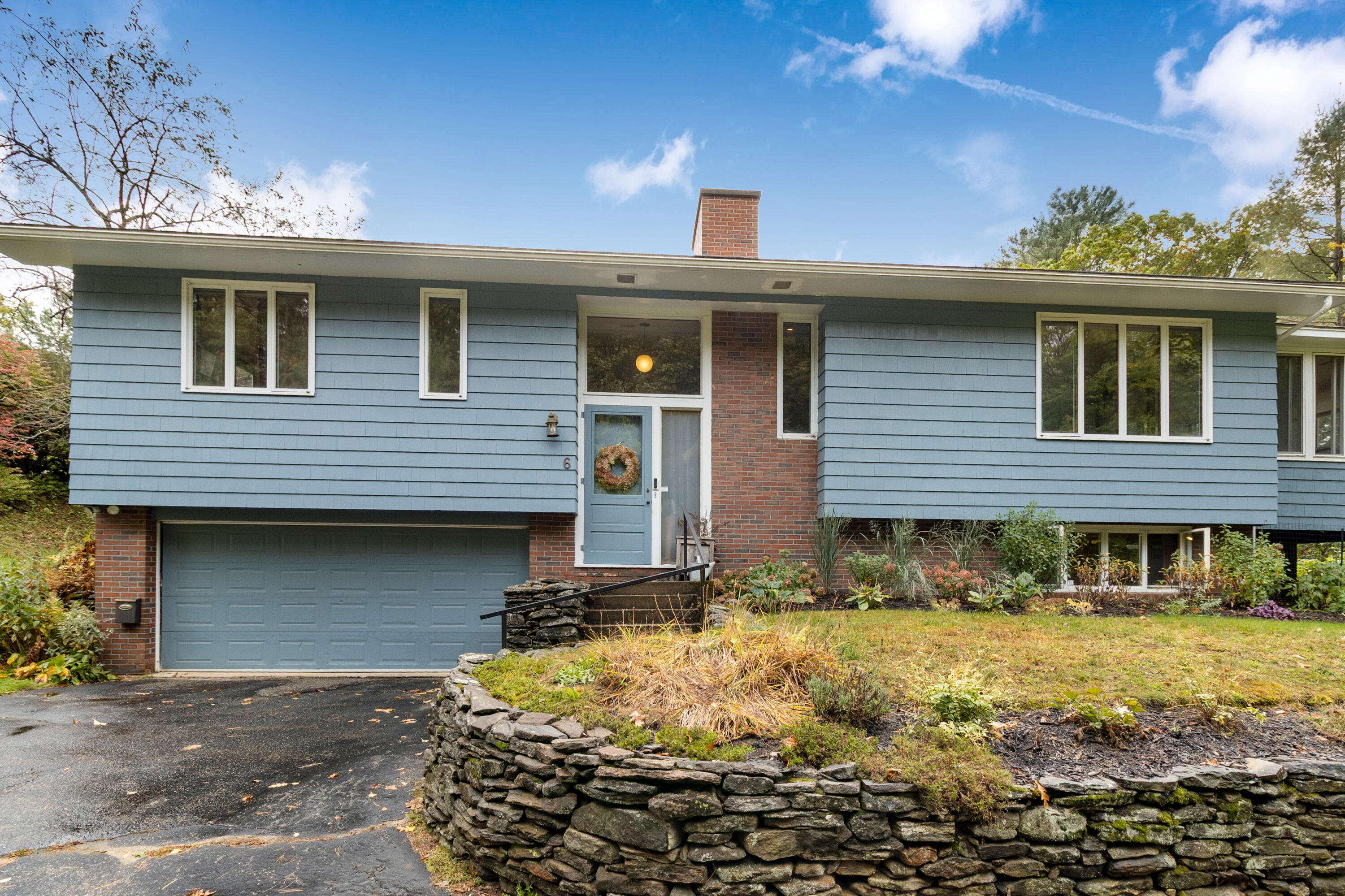 6 Glenview Avenue Lewiston ME 04240