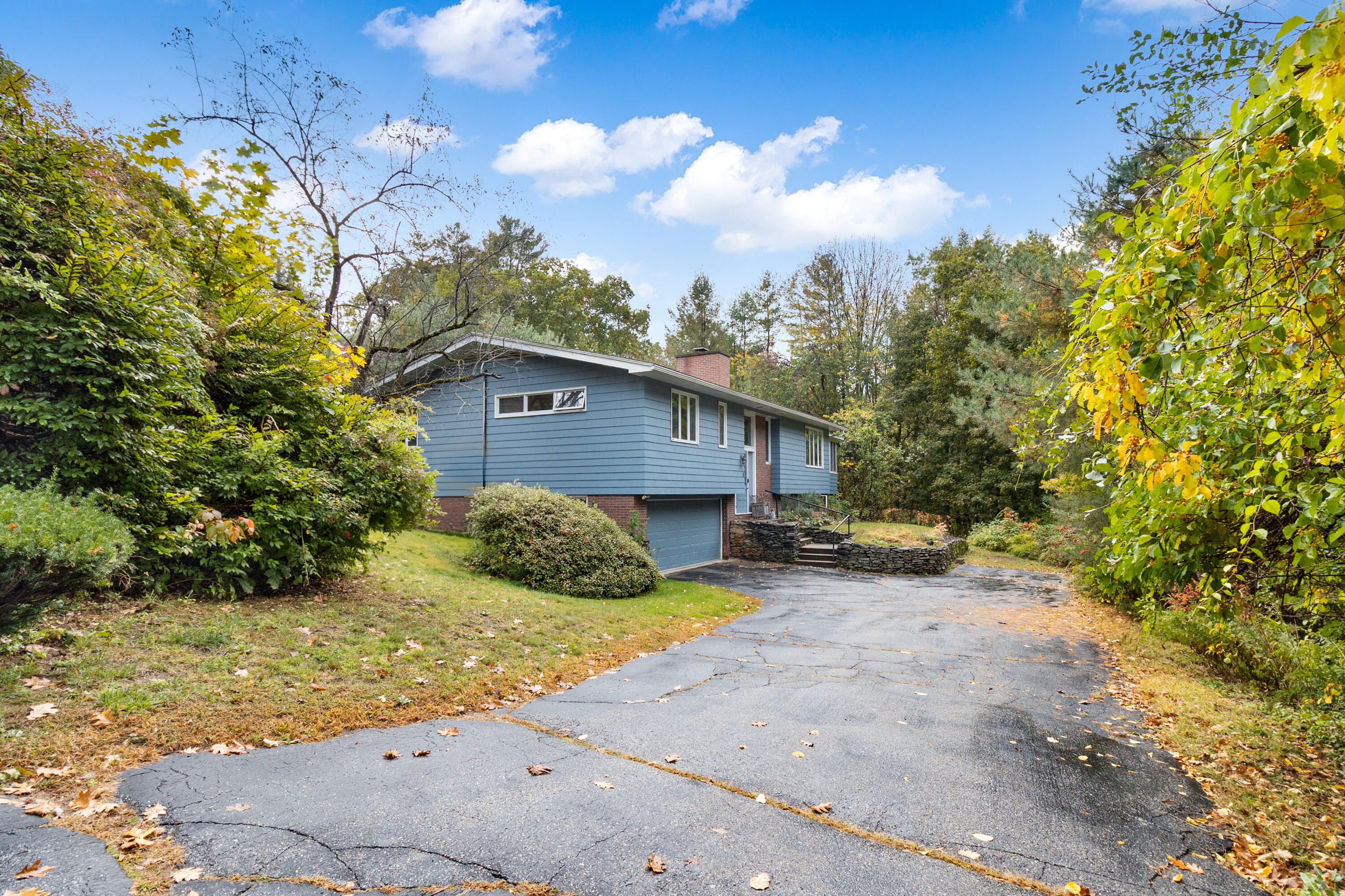 6 Glenview Avenue Lewiston ME 04240