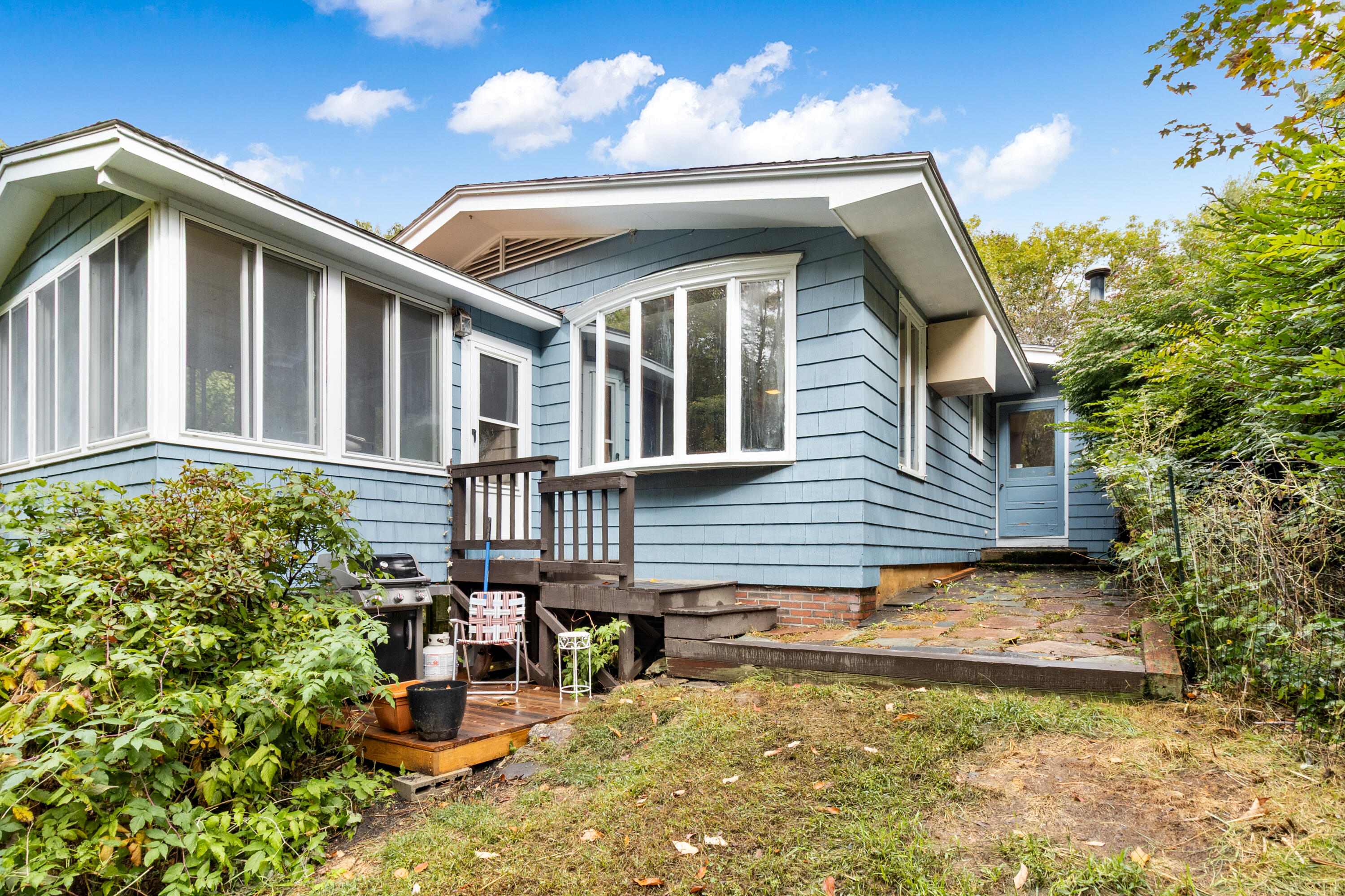 6 Glenview Avenue Lewiston ME 04240