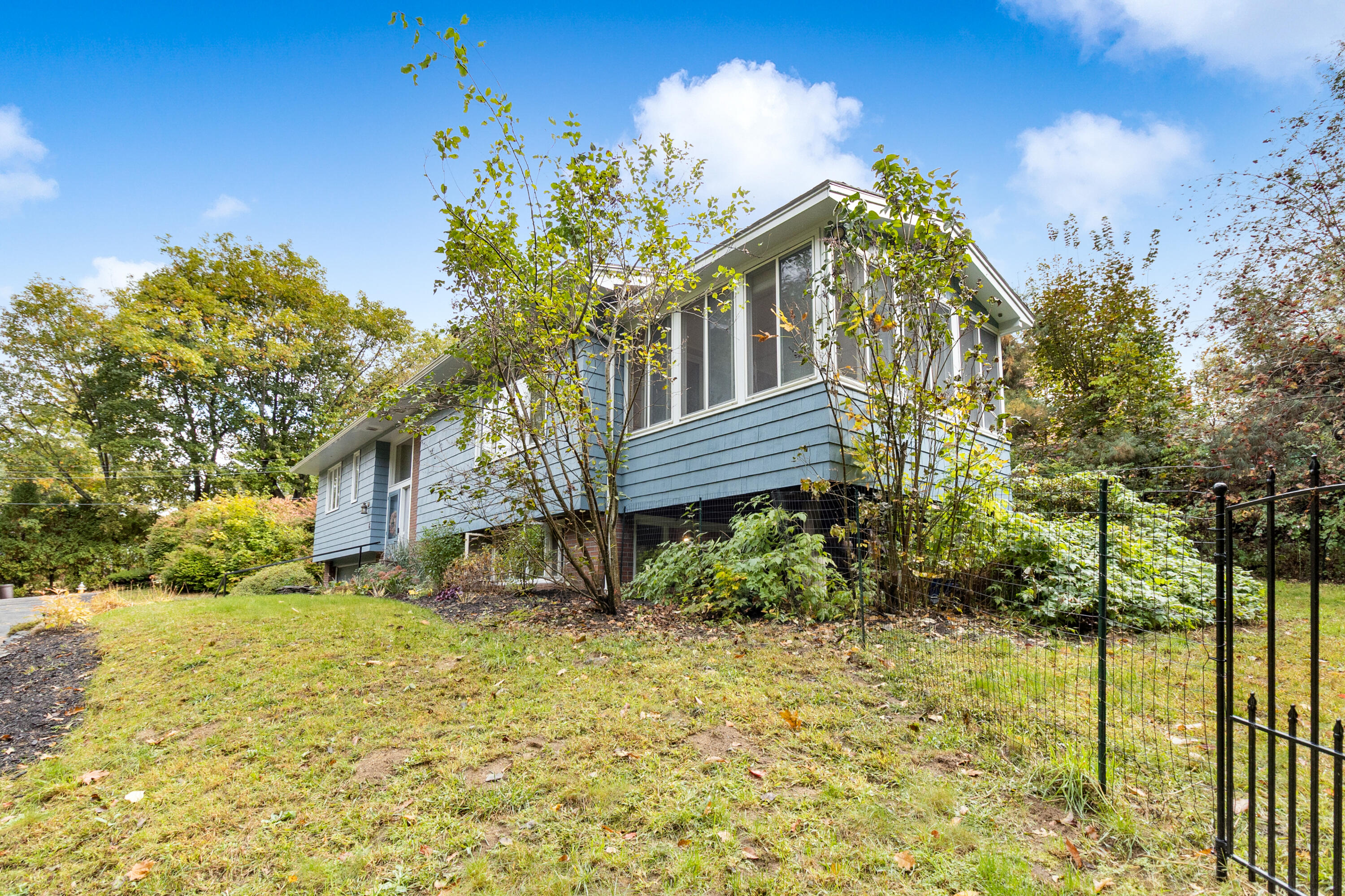 6 Glenview Avenue Lewiston ME 04240