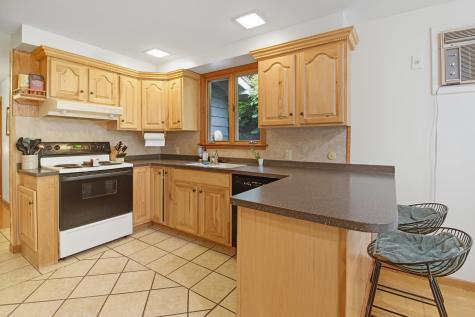 6 Glenview Avenue Lewiston ME 04240