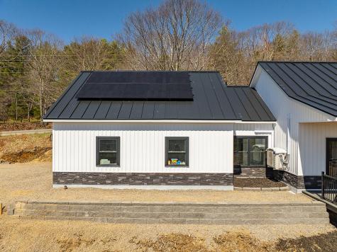 740 Pinnacle Road Liberty ME 04949