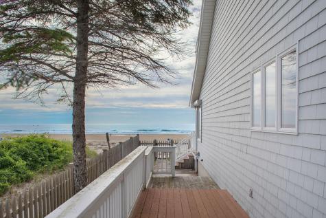 285 Atlantic Avenue Wells ME 04090