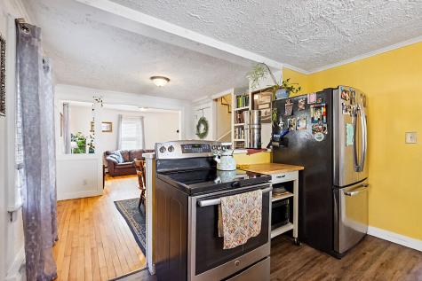 10 Edgewood Street Waterville ME 04901