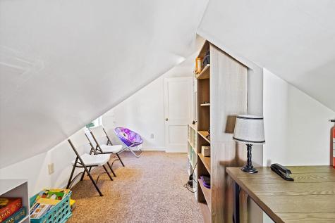 10 Edgewood Street Waterville ME 04901