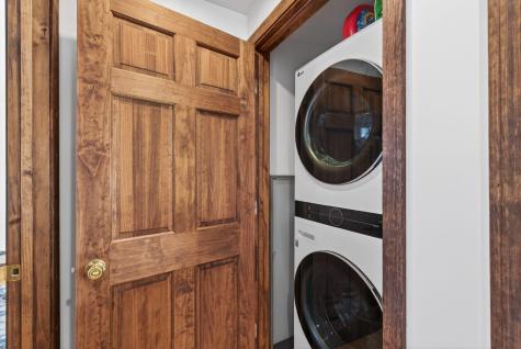 1275 Sawyer Road Cape Elizabeth ME 04107