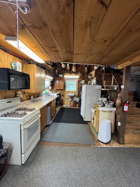 186 S South Arm Road Andover ME 04216