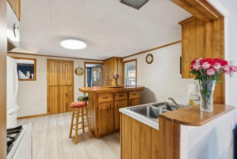 32 Park Street Saco ME 04072