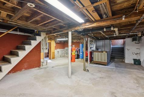 32 Park Street Saco ME 04072