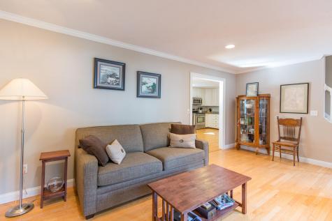 10 Cedarwood Drive Falmouth ME 04105