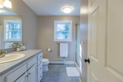 10 Cedarwood Drive Falmouth ME 04105