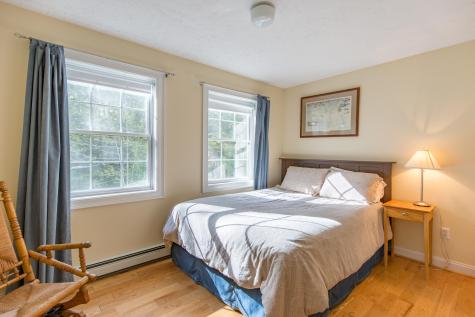 10 Cedarwood Drive Falmouth ME 04105
