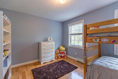 10 Cedarwood Drive Falmouth ME 04105