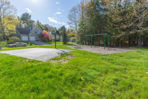 10 Cedarwood Drive Falmouth ME 04105