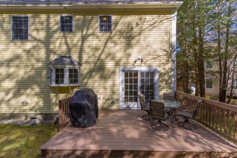 10 Cedarwood Drive Falmouth ME 04105