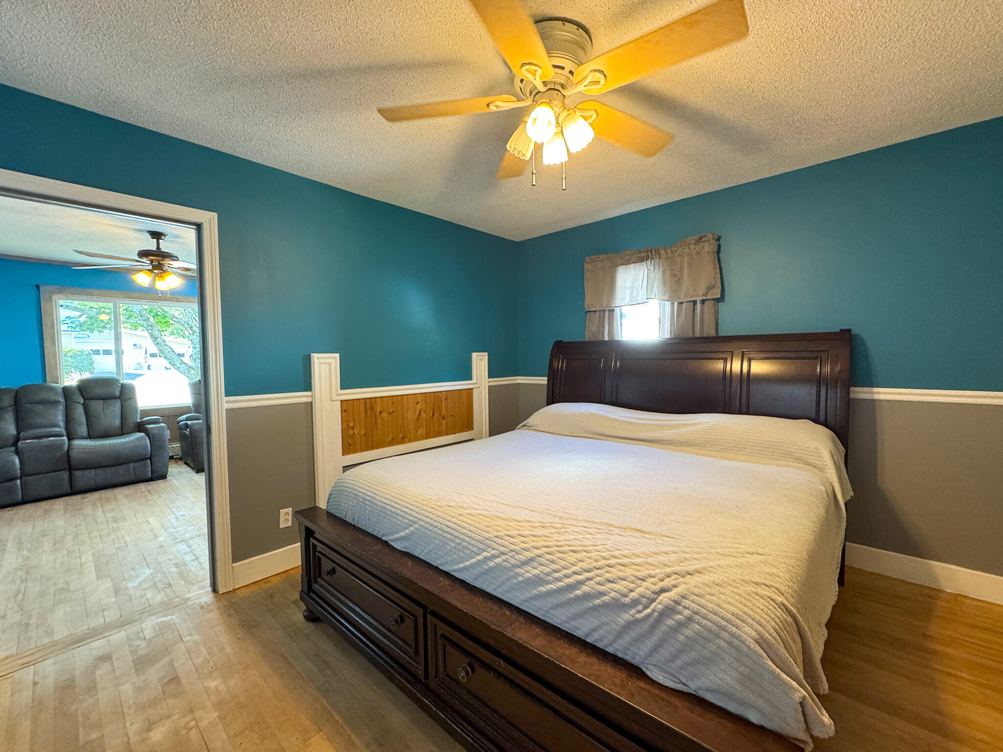 26 Hale Street Lincoln ME 04457