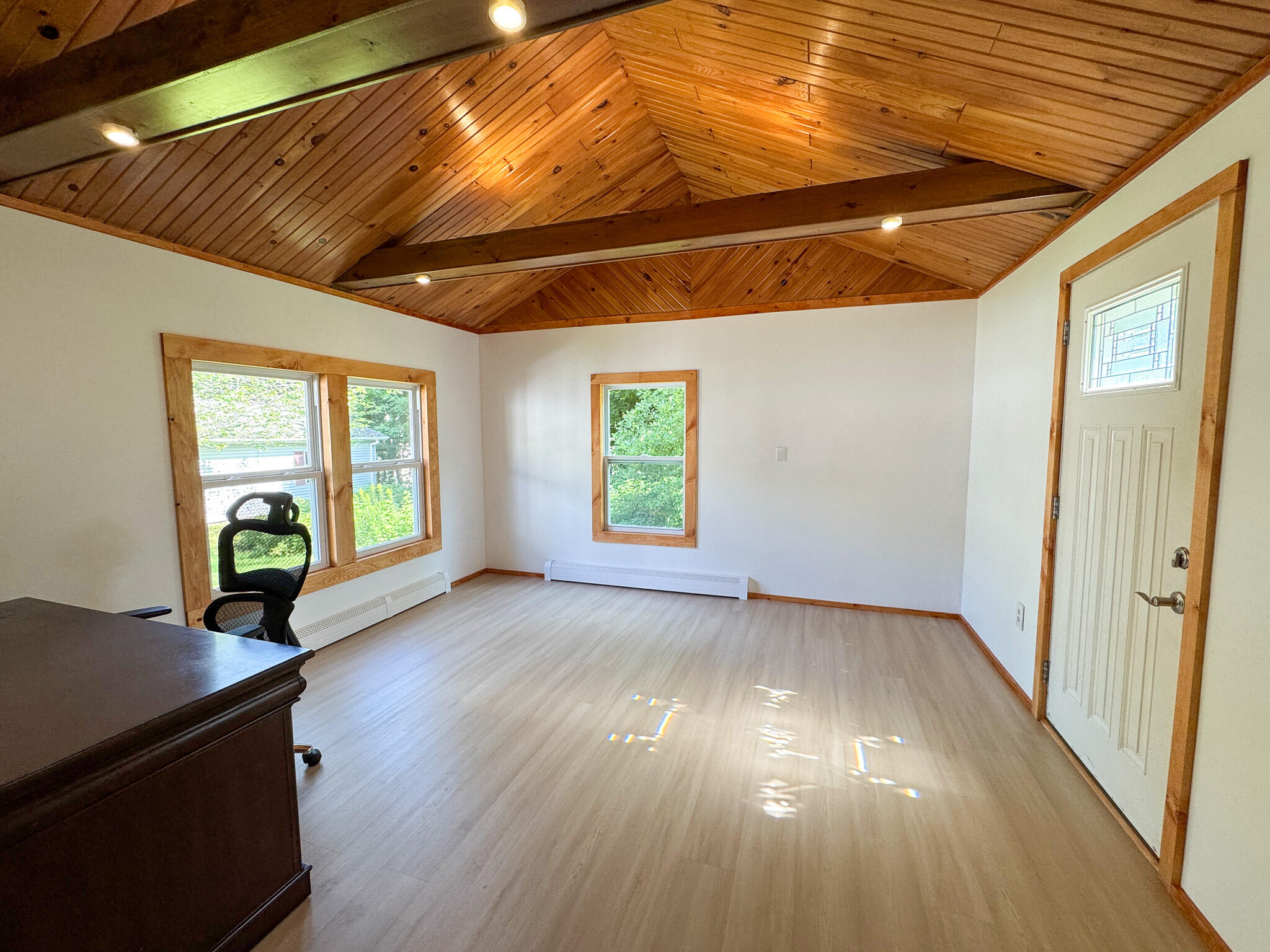 26 Hale Street Lincoln ME 04457