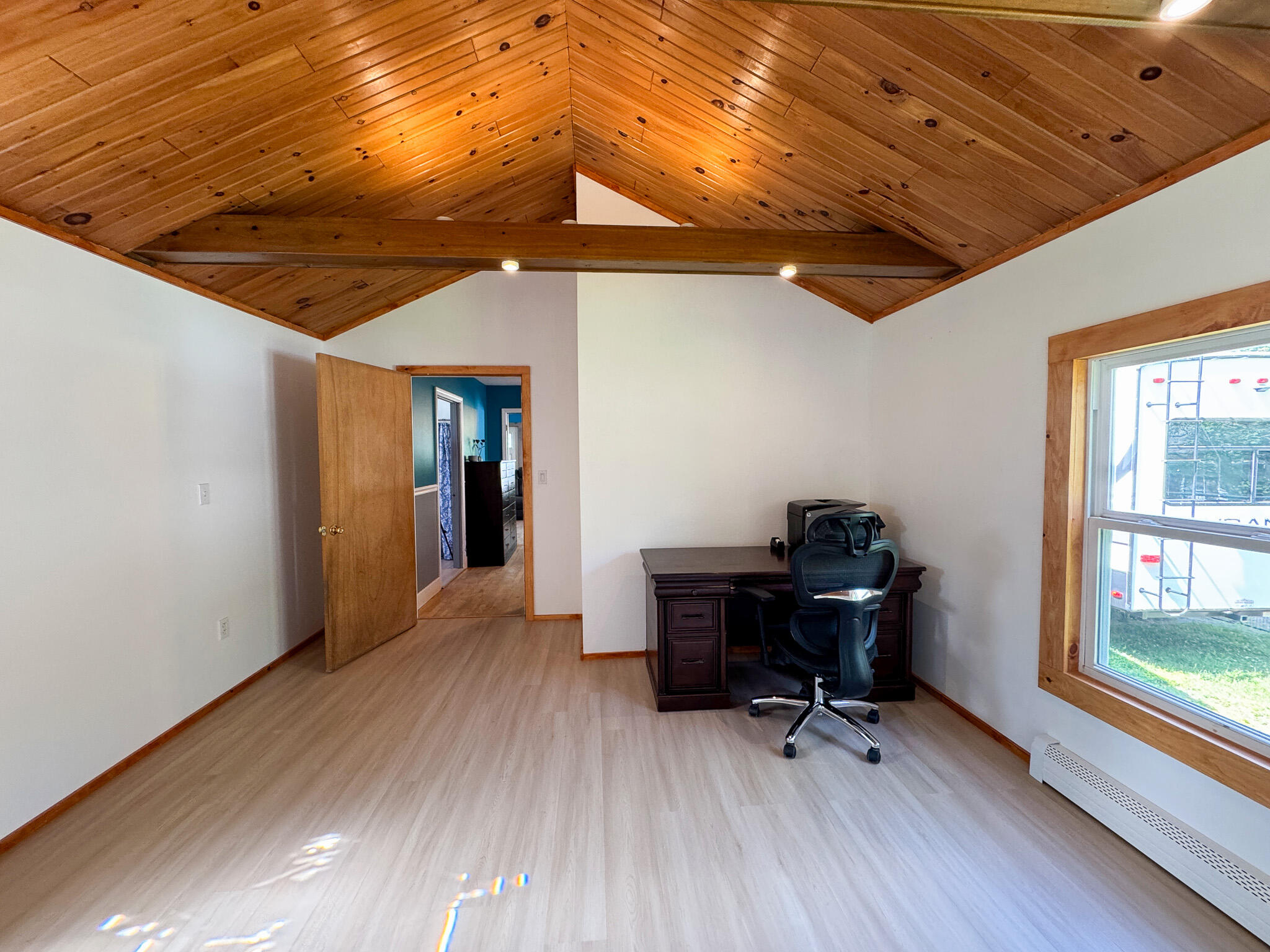 26 Hale Street Lincoln ME 04457