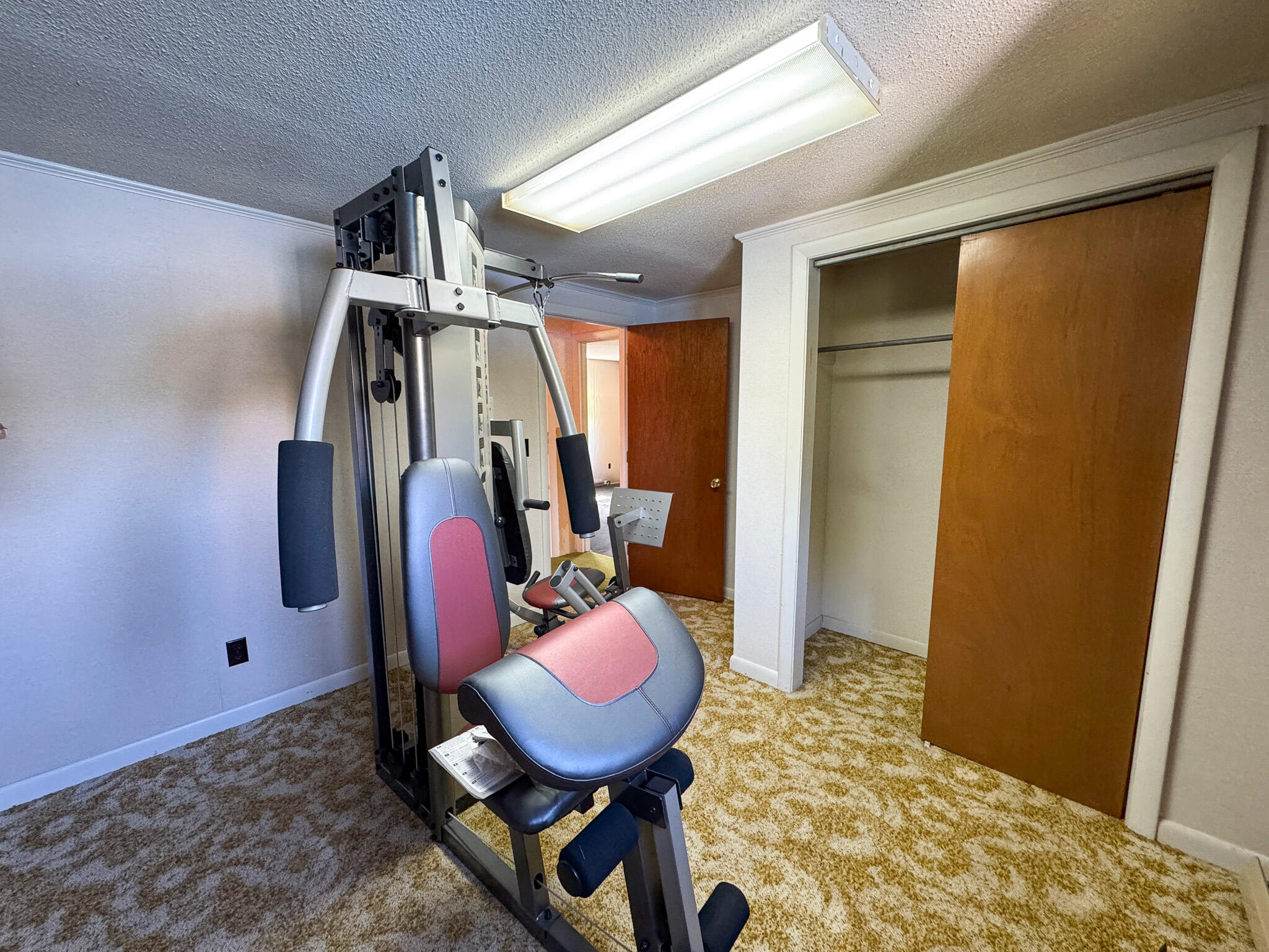 26 Hale Street Lincoln ME 04457